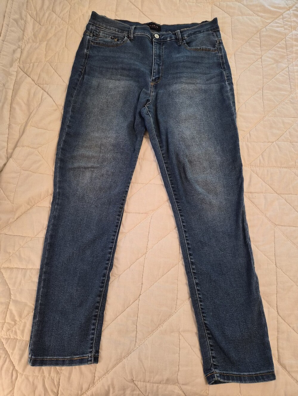 Curve Appeal  High Rise Essential Skinny Jeans  Size 14/32
